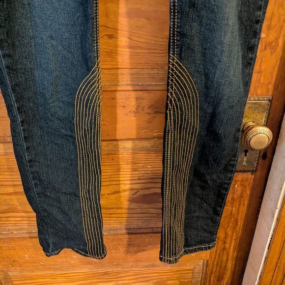 Rocawear Blue Skinny Jeans with Vintage Appeal - Picture 2 of 13